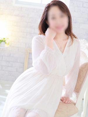 高崎人妻デリヘル【熟女の風俗最終章 高崎店】あかり